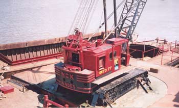 Crane Barge Venture for hire